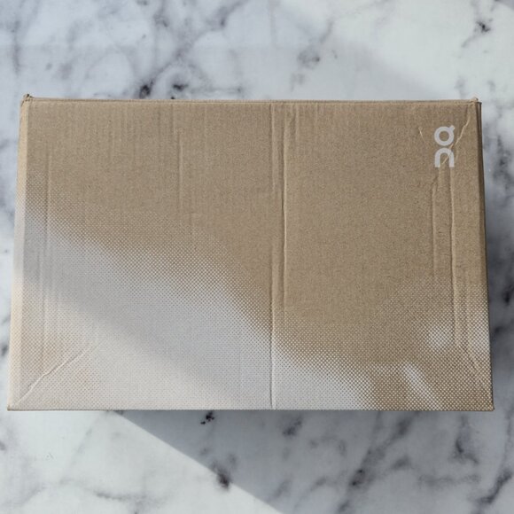 On Cloud 6 Sneakers Black Running Shoes New With Box - Picture 9 of 9